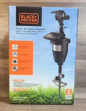 Bdxpc803 Black Decker New-black Solar Powered Animal Repellent Motion Activated Sprinkler