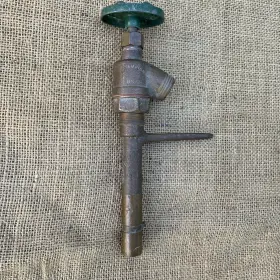 B33k Buckner Quick Coupler Key 3/4 Npt Male X 1/2 Female Lug With Champion Bib B33k Buckner Quick Coupler Key 3/4 Npt Male X 1/2 Female Lug With Champion Bib