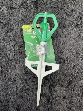 Eg5502505916034 Expert Gardener Misting Sprinkler With Metal Stake