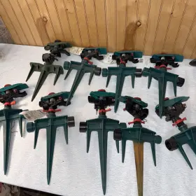 5800 Gilmour 3636 Gilmour/plastic Adjustable Pulse Sprinkler Head Sq Ft Lot Of 9 V8