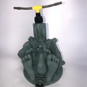 Mar-lette10x5 Goose Creek Rabbit Art Sprinkler 1994 Green