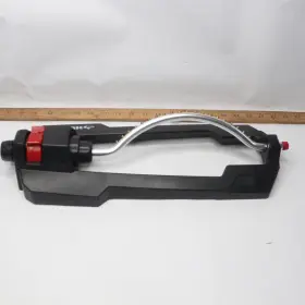 1010028537 Husky Poly Base Oscillating Sprinkler 4000 Sq. Ft