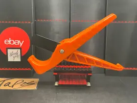 6370780 Kwikcut Hose Cutting Hand Tool Dawn Usa Pat#6370780 Open Box 6370780 Kwikcut Hose Cutting Hand Tool Dawn Usa Pat#6370780 Open Box