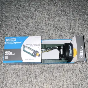 870-344 Melnor Oscillating Sprinkler 3000 Sq. Ft. Easy Adjustment Sturdy Sled Base Green