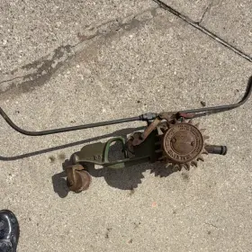 215825 National Walking Sprinkler Traveling Cast Iron Hydraulic Drive Lawn Irrigation