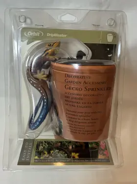 67621-03 Orbit Dripmaster Gecko Decorative Garden Sprinkler Adjustable Spray 7ft Tubing