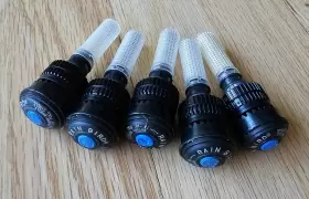 18rnh Rain Bird 18rnf Set Of 5 18ft Rotary Nozzle 13 To 18 Ft Full Circle 360 Degree 18rnh Rain Bird 18rnf Set Of 5 18ft Rotary Nozzle 13 To 18 Ft Full Circle 360 Degree