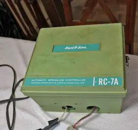 Rc-7a Rain Bird Rc7a Irrigation Automatic Sprinkler Controller Rainbird Made In Usa Rc-7a Rain Bird Rc7a Irrigation Automatic Sprinkler Controller Rainbird Made In Usa