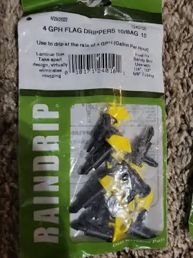 124010b Raindrip Inc Flag Dripper 4 Gph 1/4 Inch 3/8 Or 1/2 Tubing 20/ Pack Bagged