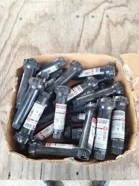 54814 Toro Irrigation Lot Of 25 570 Series 15 Ft. Black Adjustable Sprinkler 1/2 X 4 H Inch 54814 Toro Irrigation Lot Of 25 570 Series 15 Ft. Black Adjustable Sprinkler 1/2 X 4 H Inch