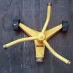 Nelson Lawn Sprinkler 3-ARM Rotating Square Pattern Spray Metal Two-wheel Base Used. Price: $29.98.