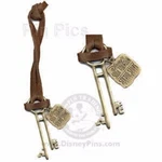 Disney Dsf Key Dead Man's Chest Pirates Of The Caribbean Le 100 Pin 51055 Used. Price: $96.00.